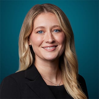 Headshot of Dana Kennedy