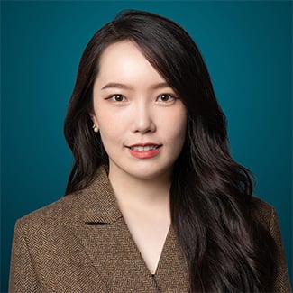 Headshot of Kara Du, Associate