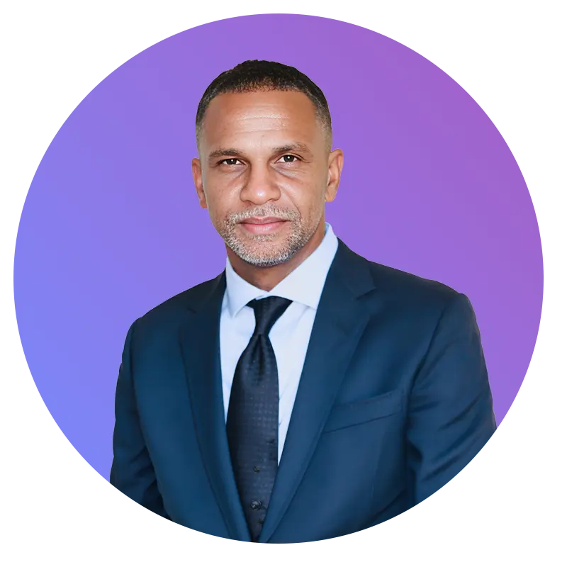 Reggie Scales headshot